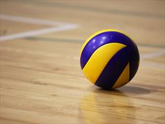 Прошли первые игры Чемпионата города Мариинска по волейболу 2021 года